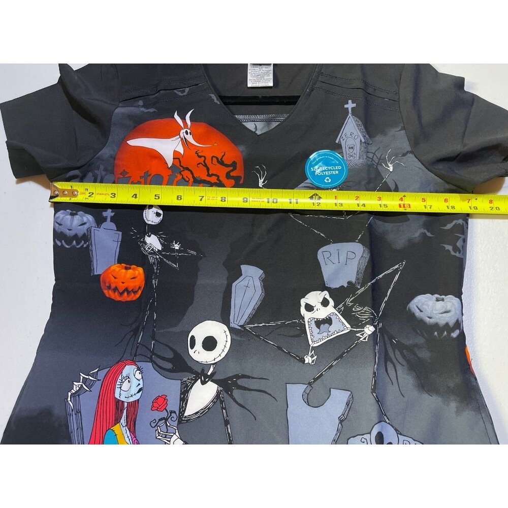 Disney Tooniforms Size Small The Nightmare Before Christmas Modern Classic Scrub - Picture 5 of 10